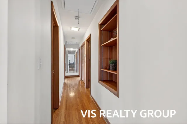 $425,000 | 15746 Pruin Street, Spring Lake, MI 49456