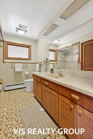 $425,000 | 15746 Pruin Street, Spring Lake, MI 49456