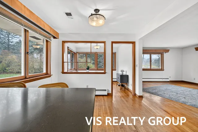 $425,000 | 15746 Pruin Street, Spring Lake, MI 49456