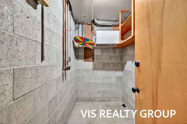 $425,000 | 15746 Pruin Street, Spring Lake, MI 49456