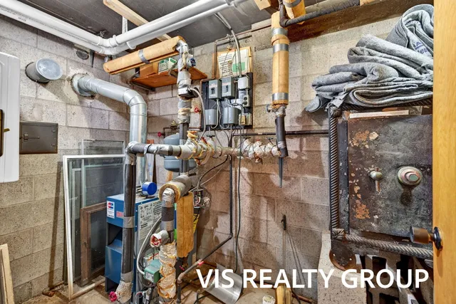 $425,000 | 15746 Pruin Street, Spring Lake, MI 49456