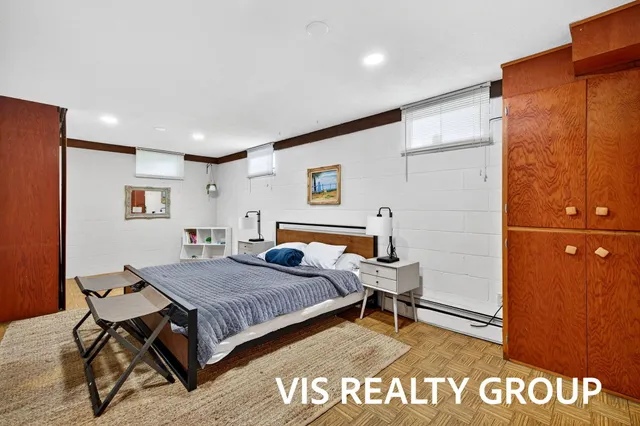 $425,000 | 15746 Pruin Street, Spring Lake, MI 49456