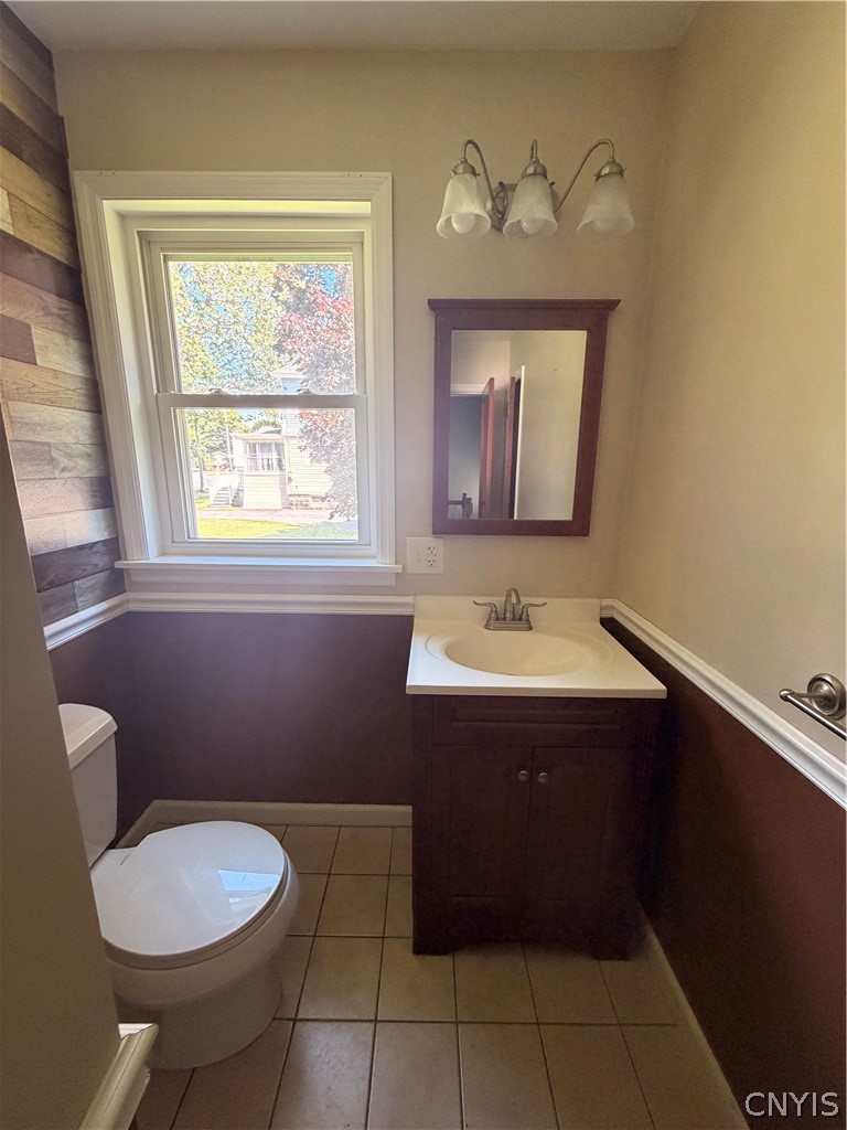 311 Sayles Street Oneida, NY 13421 - Photo 15 of 25 bathroom