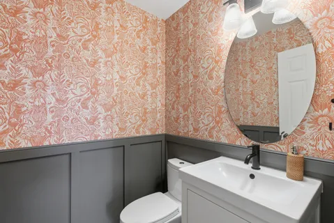 $350,000 | 1431 Derby Lane, Mundelein, IL 60060