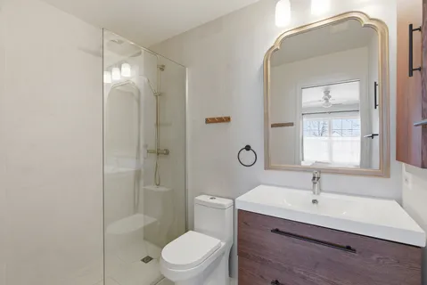 $350,000 | 1431 Derby Lane, Mundelein, IL 60060