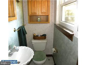 459 Fork Bridge Road Pittsgrove, NJ 08318 - Photo 7 of 12 Bathroom