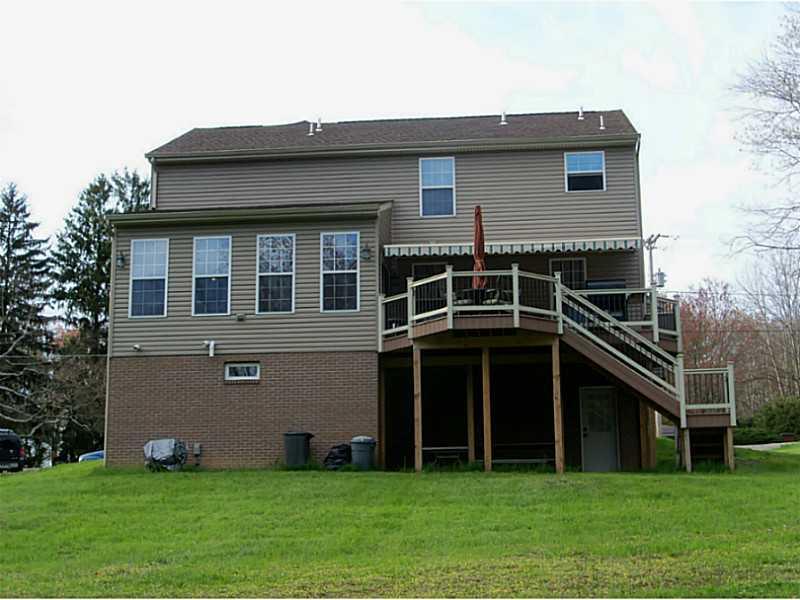 3620 Centerview Road Gibsonia, PA 15044 - Photo 23 of 25 Exterior Back.