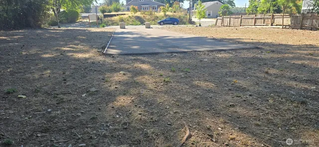 $330,000 | 10814 Southeast 173rd Street, Renton, WA 98055