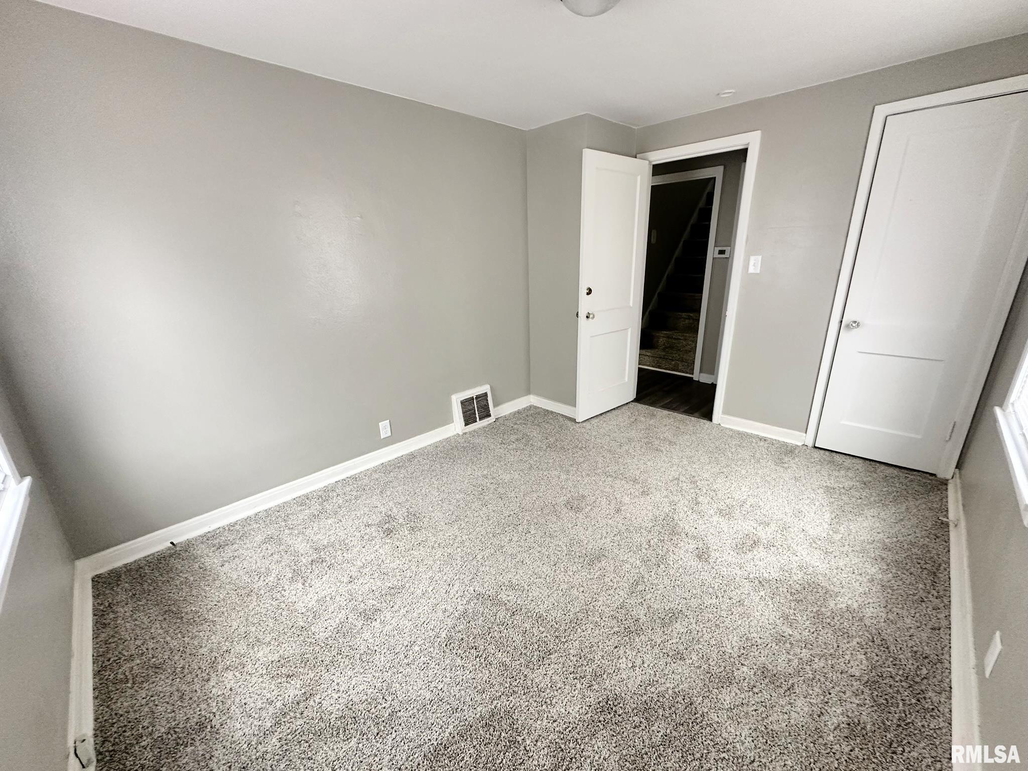 907 South 15th Street Springfield, IL 62703 - Photo 7 of 7