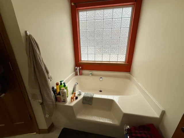 $455,000 | 77 Fawn Lane, Graysville, TN 37338