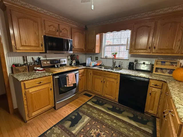 $455,000 | 77 Fawn Lane, Graysville, TN 37338