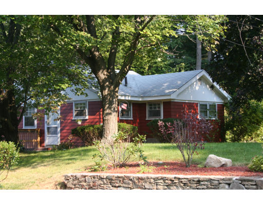 27 Wallace Road Wayland, MA 01778 - Photo 2 of 2