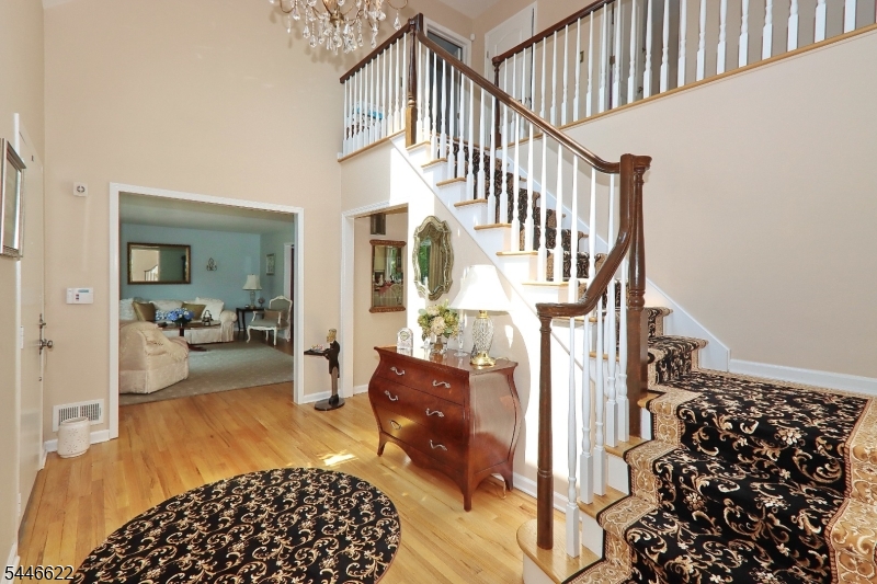 1521 Cooper Road Scotch Plains, NJ 07076 - Photo 5 of 40 Gallery Image 5