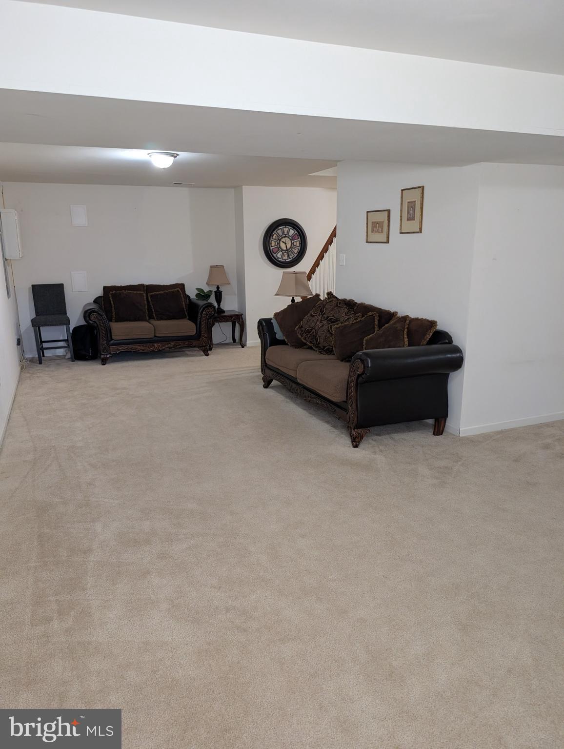 13944 Seneca Ridge Drive Hagerstown, MD 21740 - Photo 23 of 27 a living room with furniture