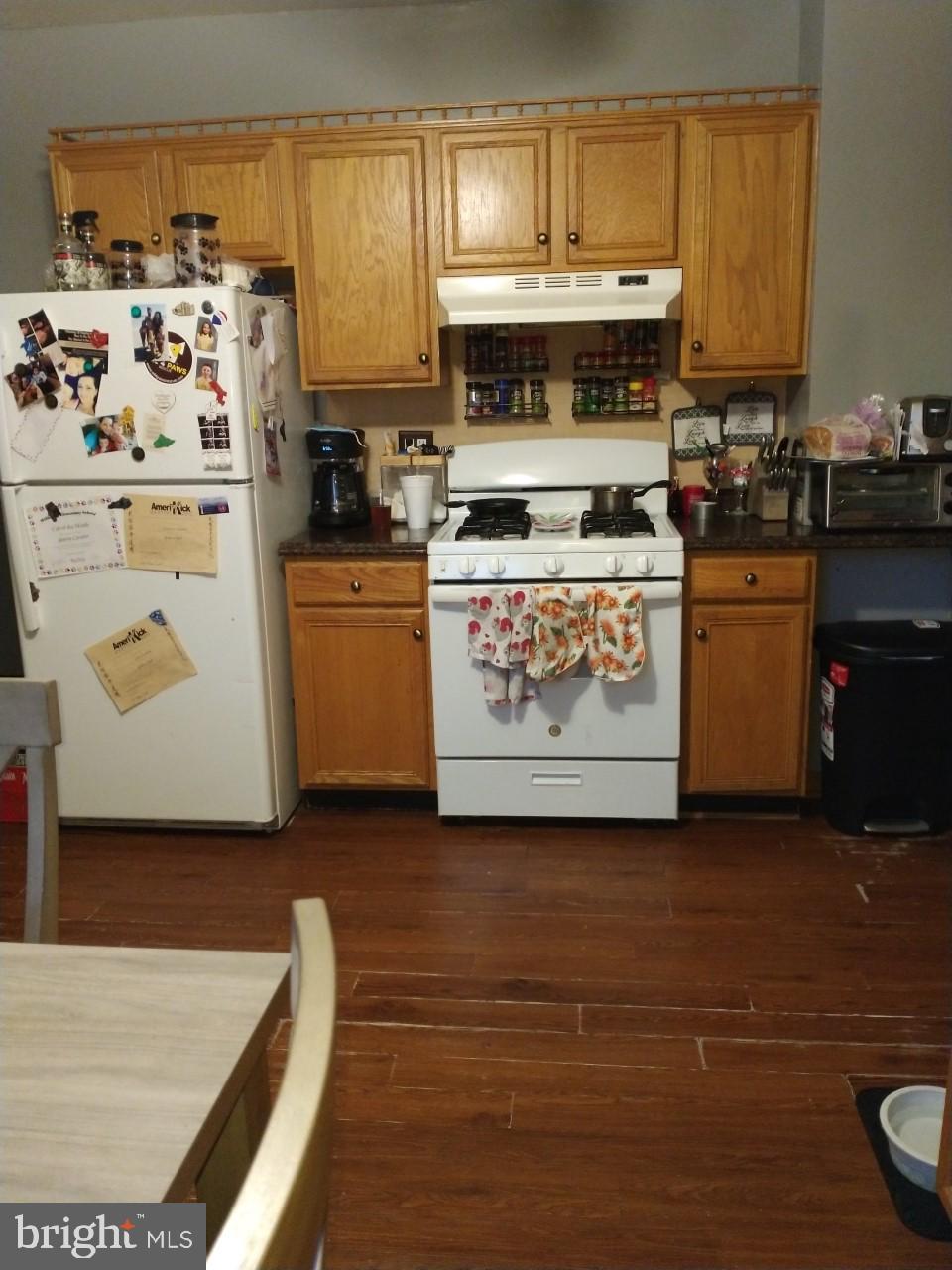 216 Chestnut Street Delran, NJ 08075 - Photo 7 of 17 Gallery Image 7