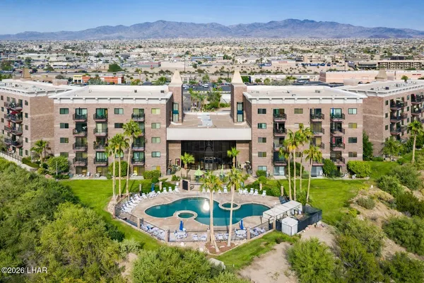 $399,900 | 777 Harrah Way, Unit 318, Lake Havasu City, AZ 86403