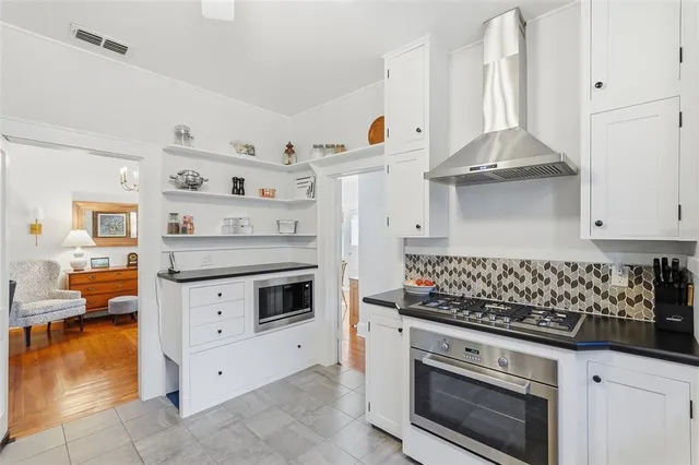 $425,000 | 825 Vistabula Street, Lakeland, FL 33801