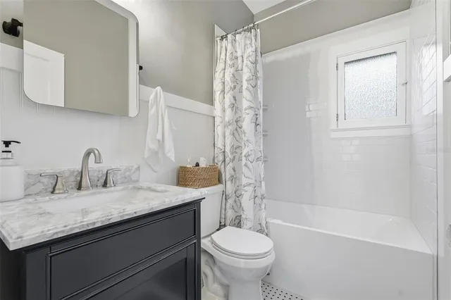 $425,000 | 825 Vistabula Street, Lakeland, FL 33801