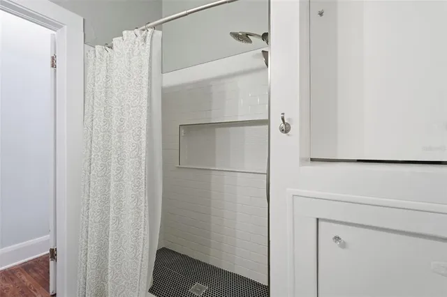 $425,000 | 825 Vistabula Street, Lakeland, FL 33801