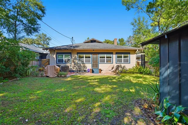 $425,000 | 825 Vistabula Street, Lakeland, FL 33801