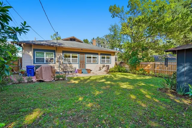 $425,000 | 825 Vistabula Street, Lakeland, FL 33801