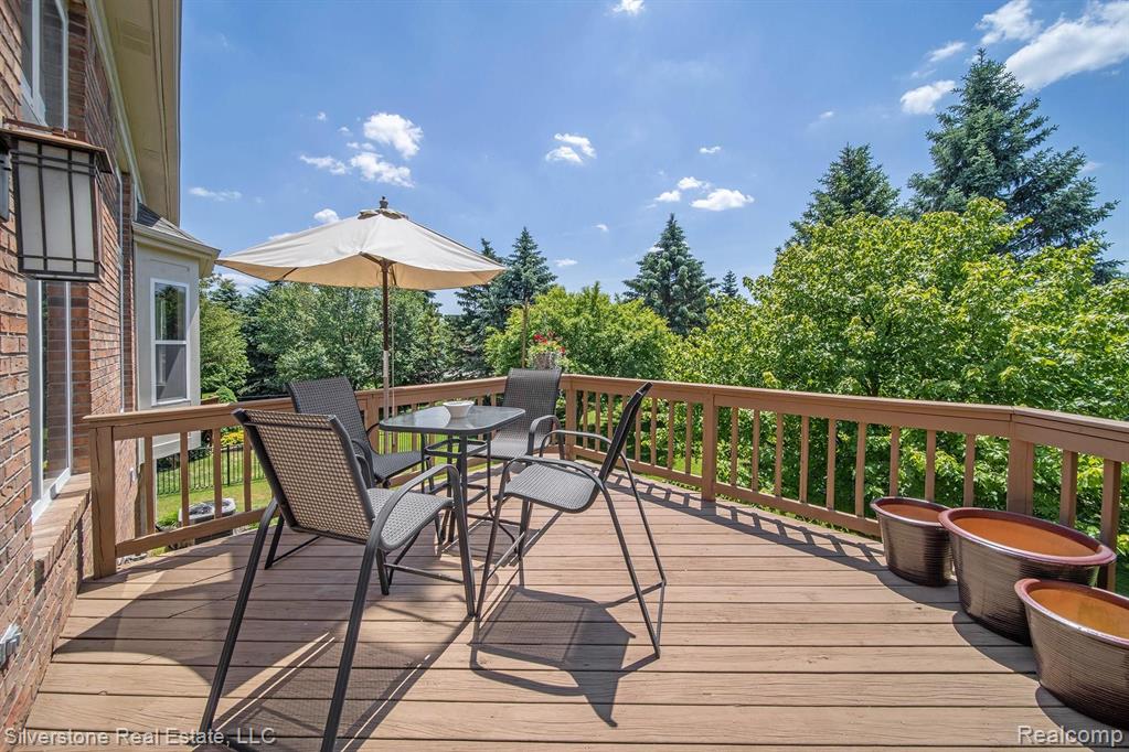 3195 Silverbrook Drive Rochester, MI 48306 - Photo 22 of 24