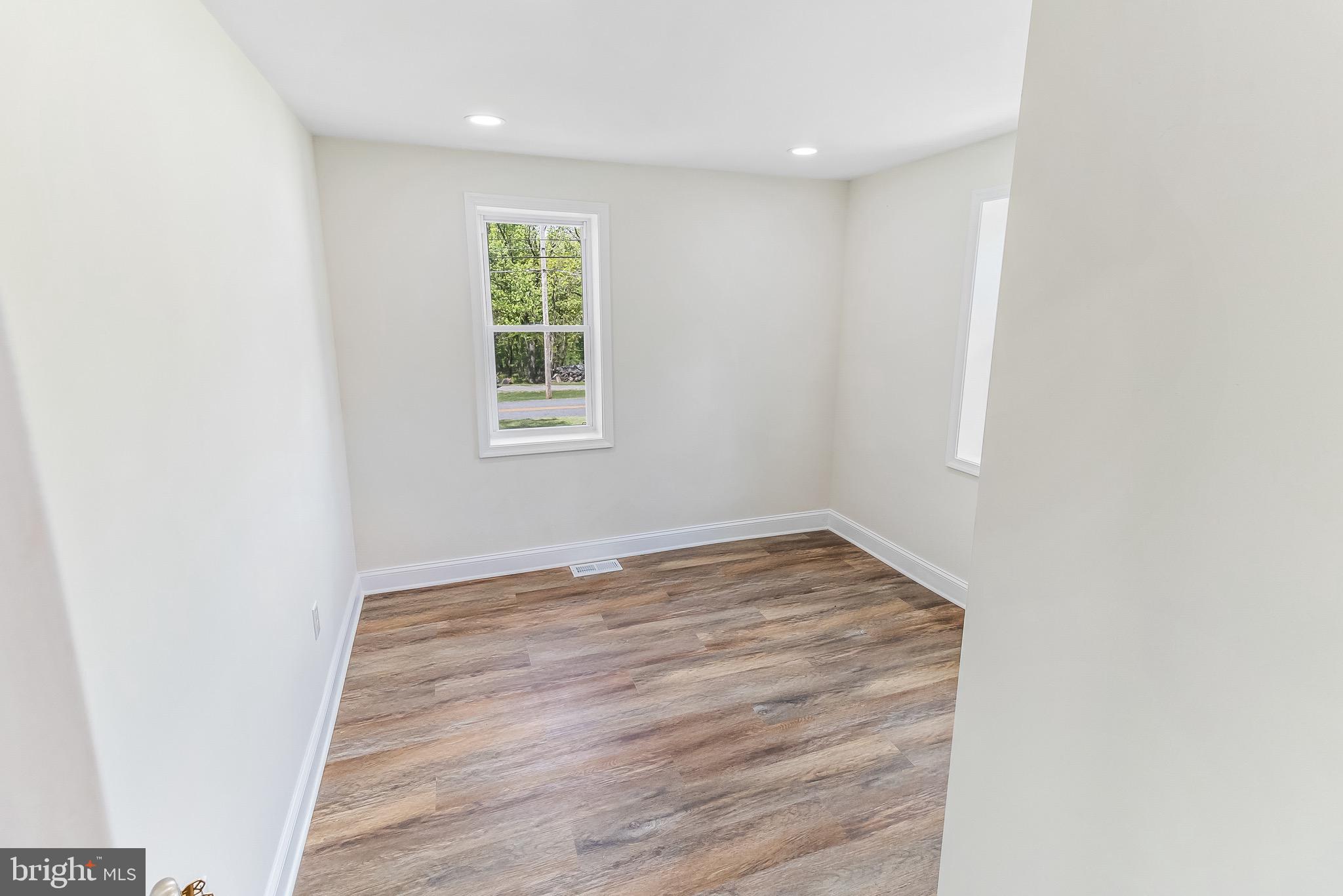 7371 Mountain Laurel Road Boonsboro, MD 21713 - Photo 33 of 44 Gallery Image 33