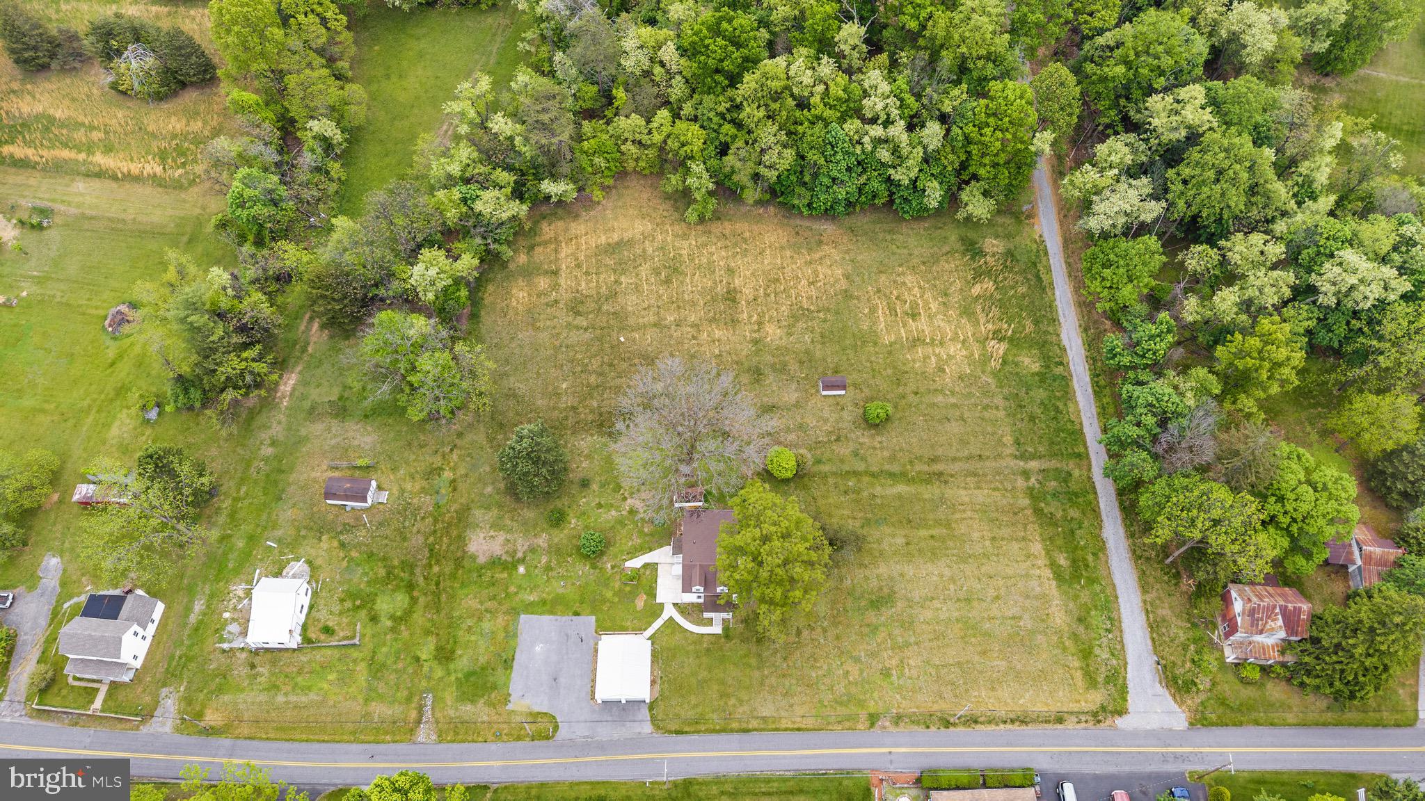 7371 Mountain Laurel Road Boonsboro, MD 21713 - Photo 38 of 44 Gallery Image 38