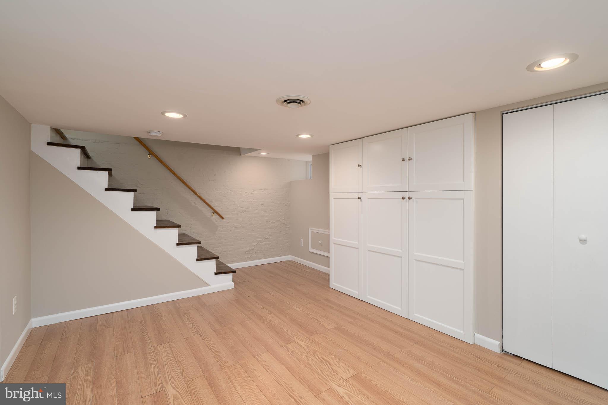 13 Flagship Road Baltimore, MD 21222 - Photo 18 of 23 LL Den with built in storage