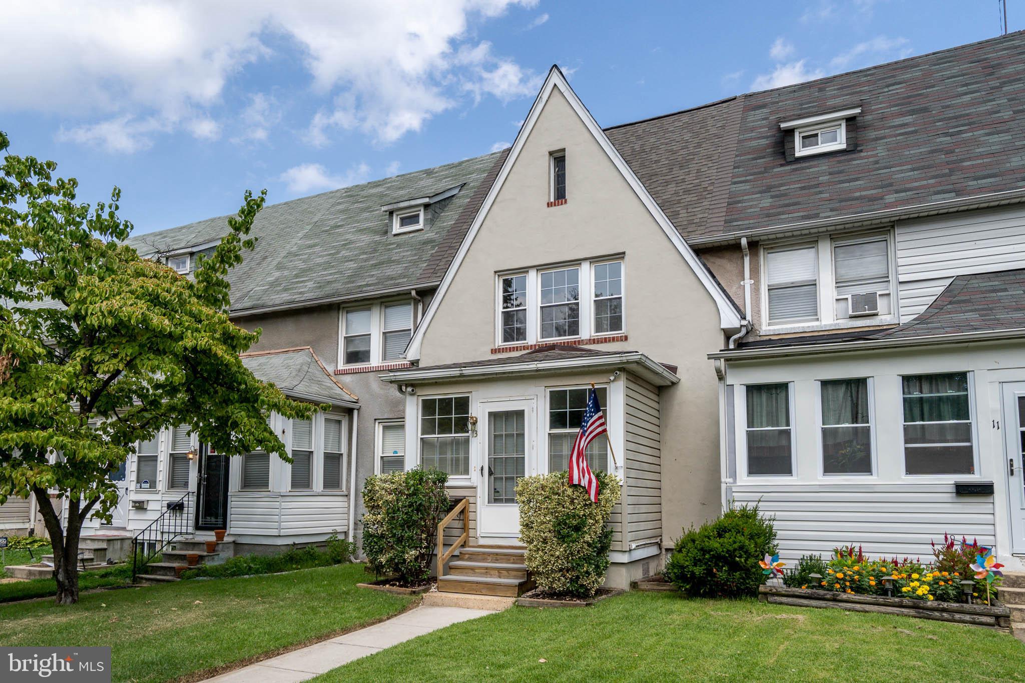 13 Flagship Road Baltimore, MD 21222 - Photo 6 of 23 NEW roof & refinished hardwoods