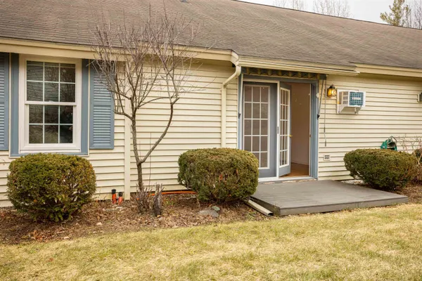 $185,000 | 8249 The Terraces, Shelburne, VT 05482