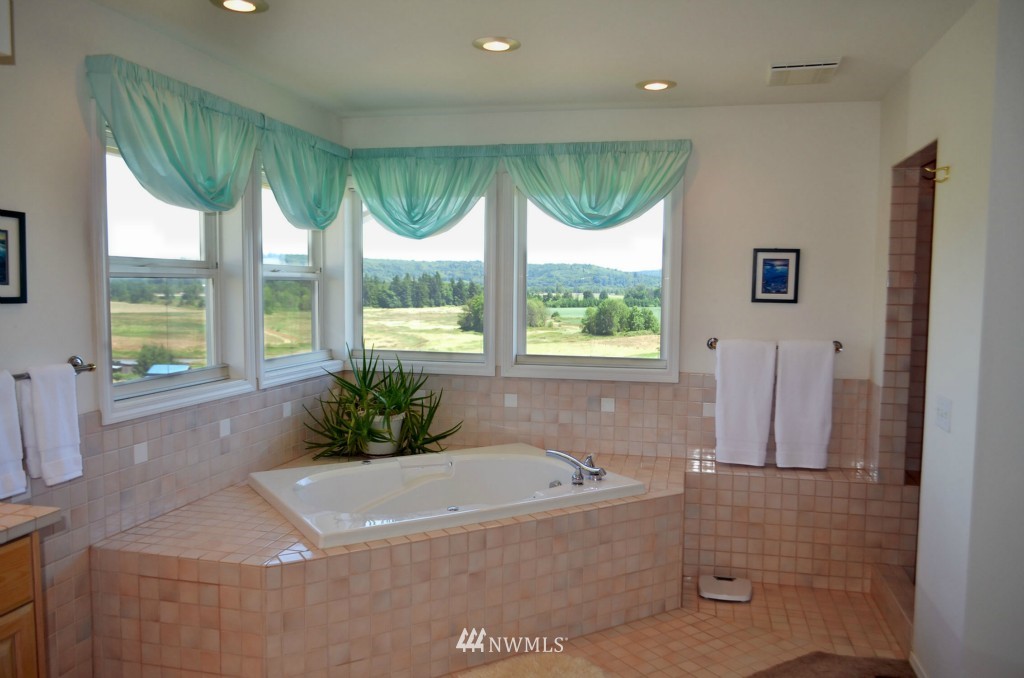 1502 South Scheuber Road Centralia, WA 98531 - Photo 12 of 24 Gallery Image 12