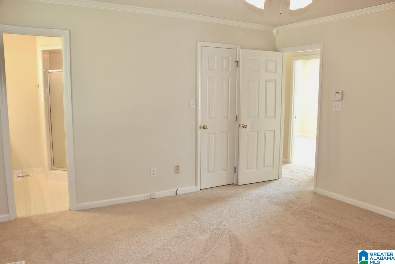1058 Independence Court Alabaster, AL 35007 - Photo 13 of 35