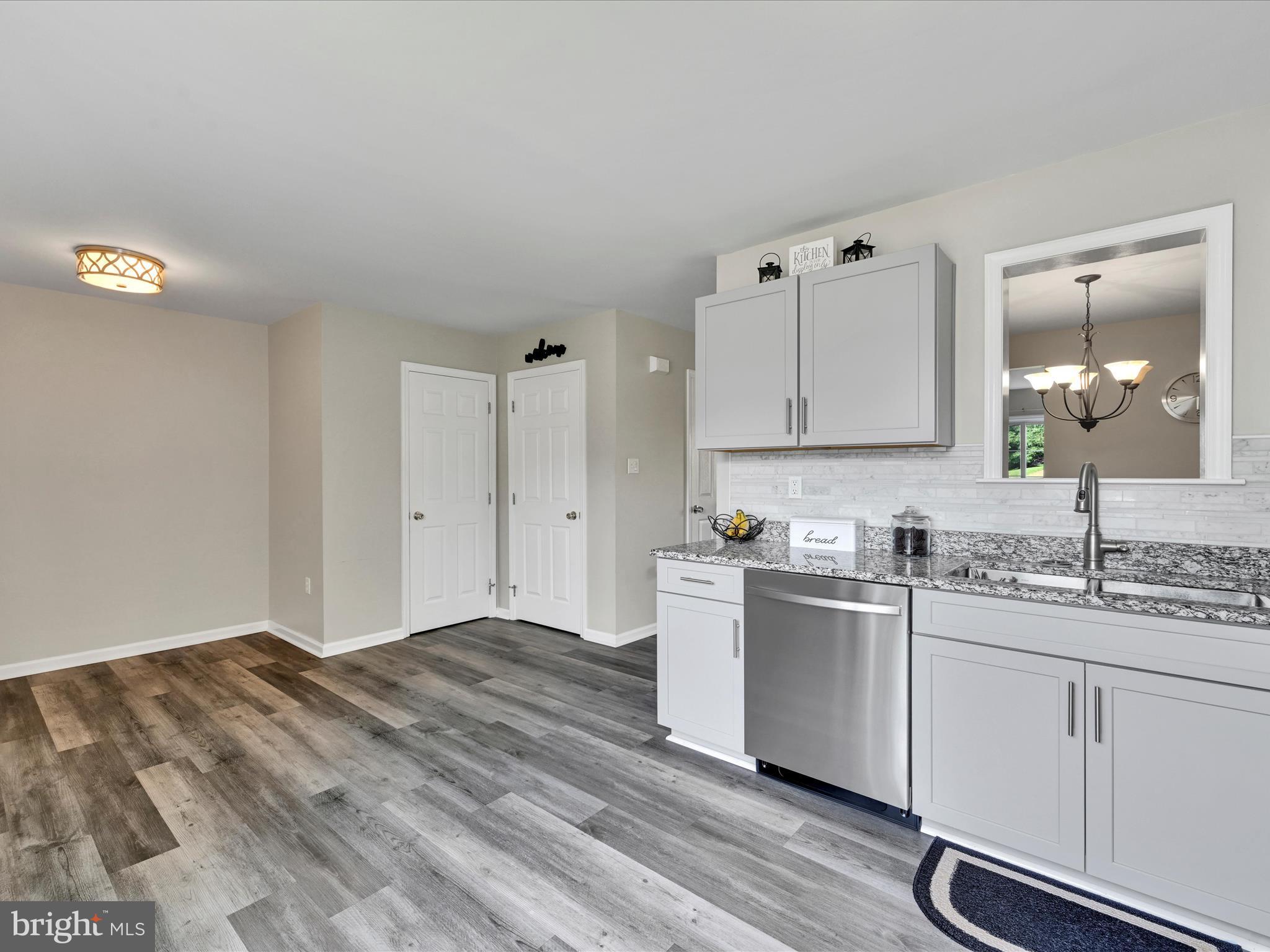17-3 Cranberry Ridge, Unit 6 Reading, PA 19606 - Photo 8 of 27 Kitchen