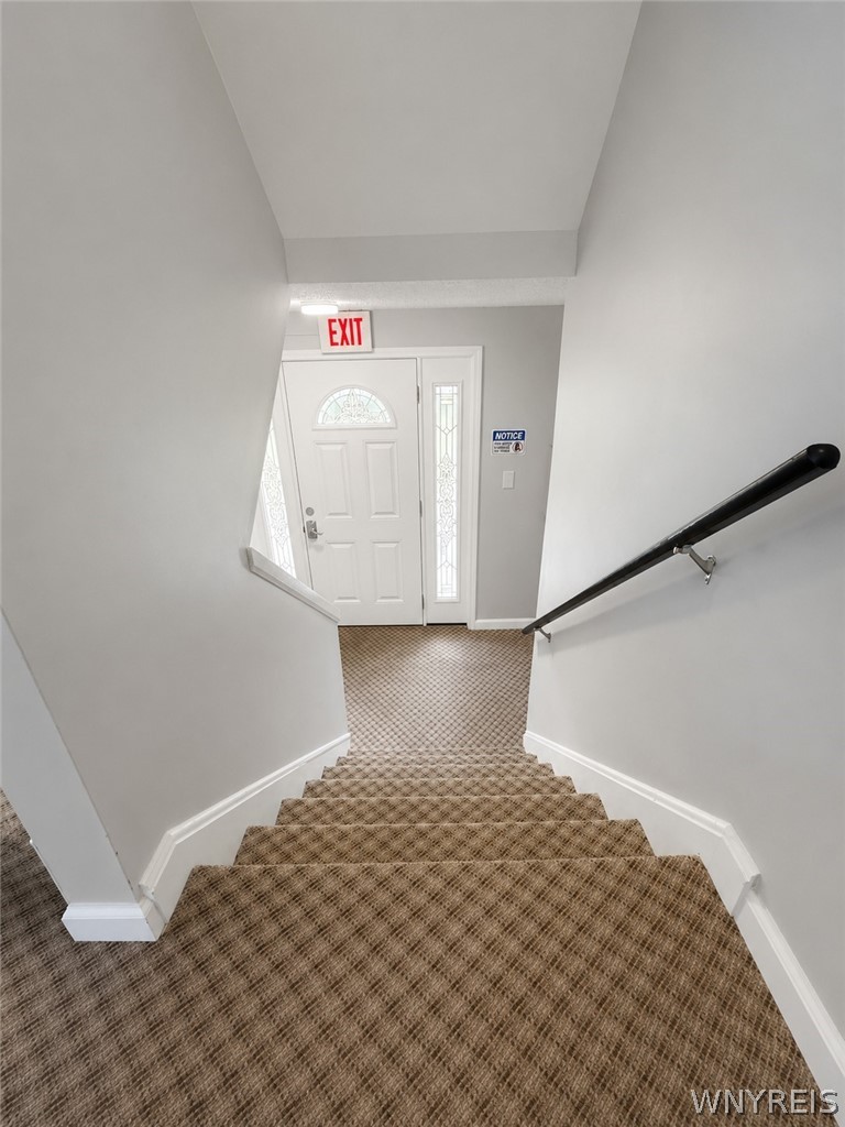 6293 Robinson Road Lockport Town, NY 14094 - Photo 26 of 40