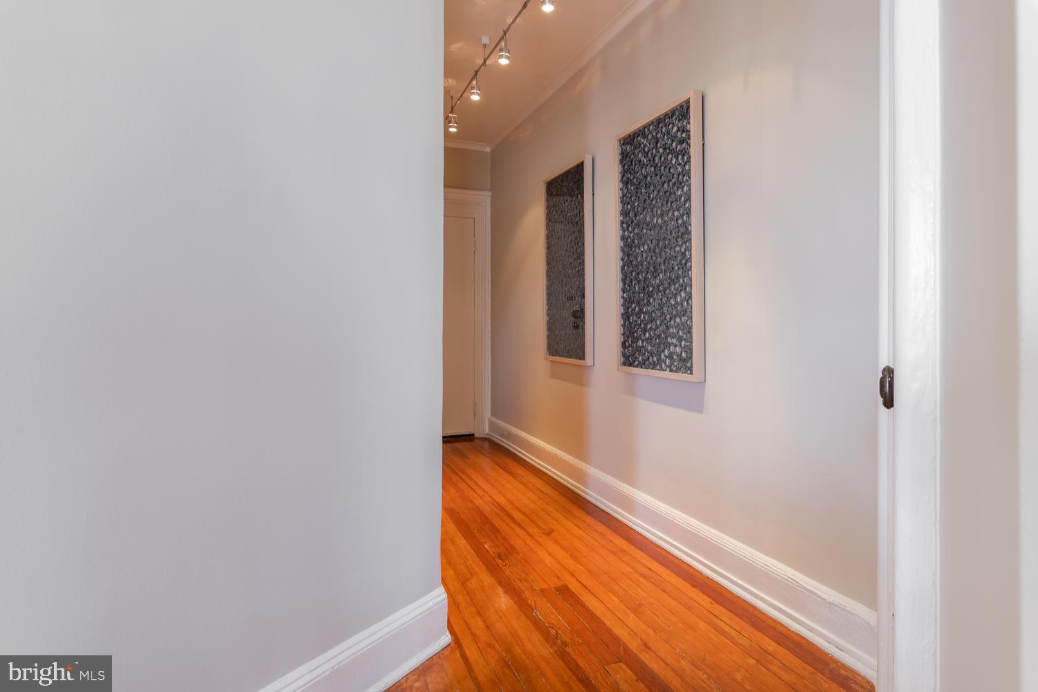 2022 Columbia Road Northwest, Unit 606 Washington, DC 20009 - Photo 27 of 52 Entry Foyer looking back to front door.