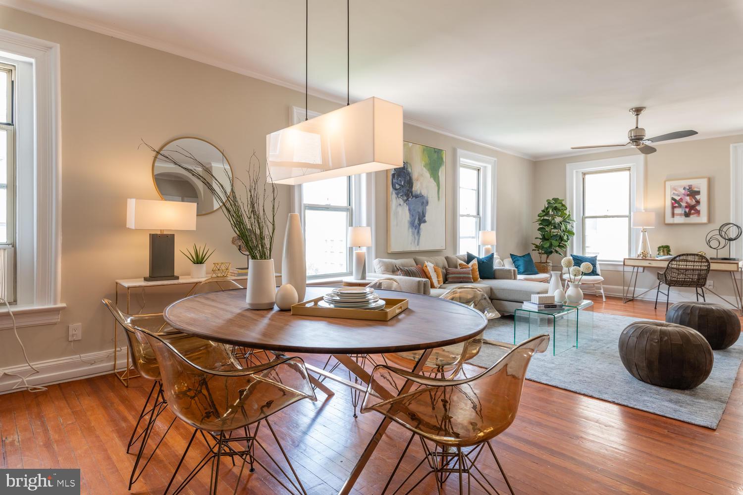 2022 Columbia Road Northwest, Unit 606 Washington, DC 20009 - Photo 10 of 52 Beautiful, Bright Dining Room.