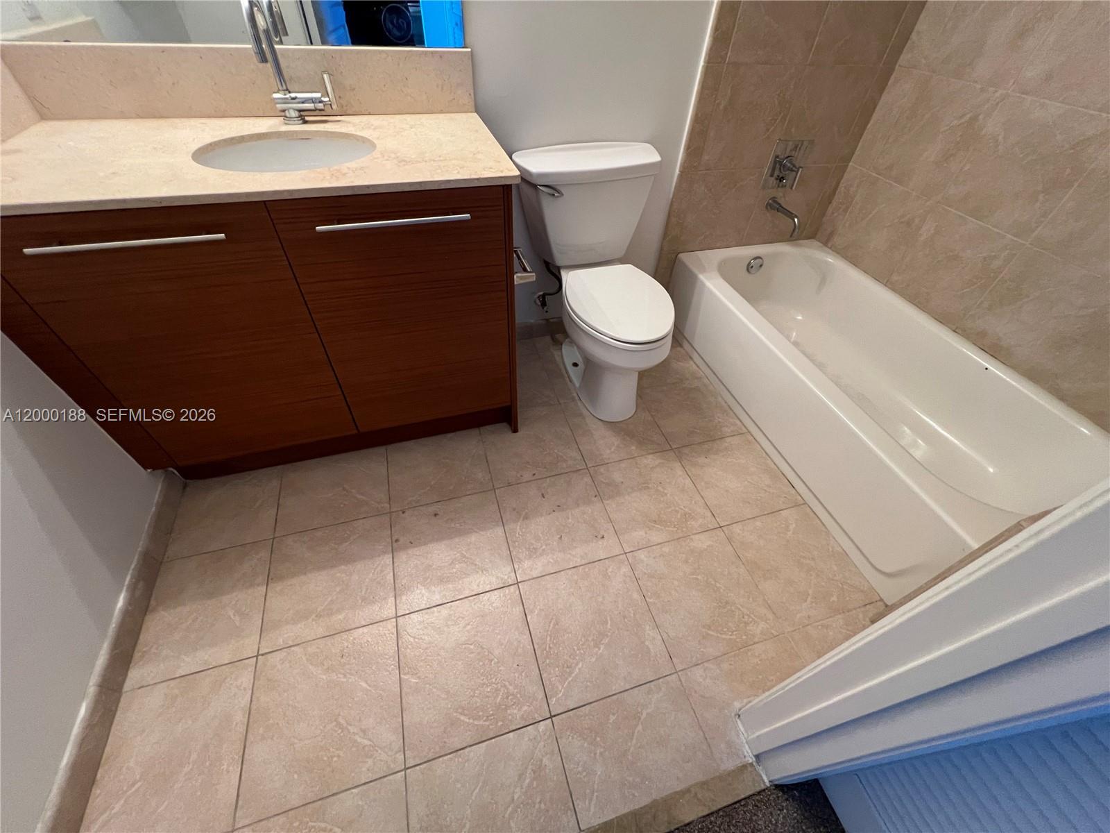 2641 North Flamingo Road, Unit 2006N Sunrise, FL 33323 - Photo 12 of 12