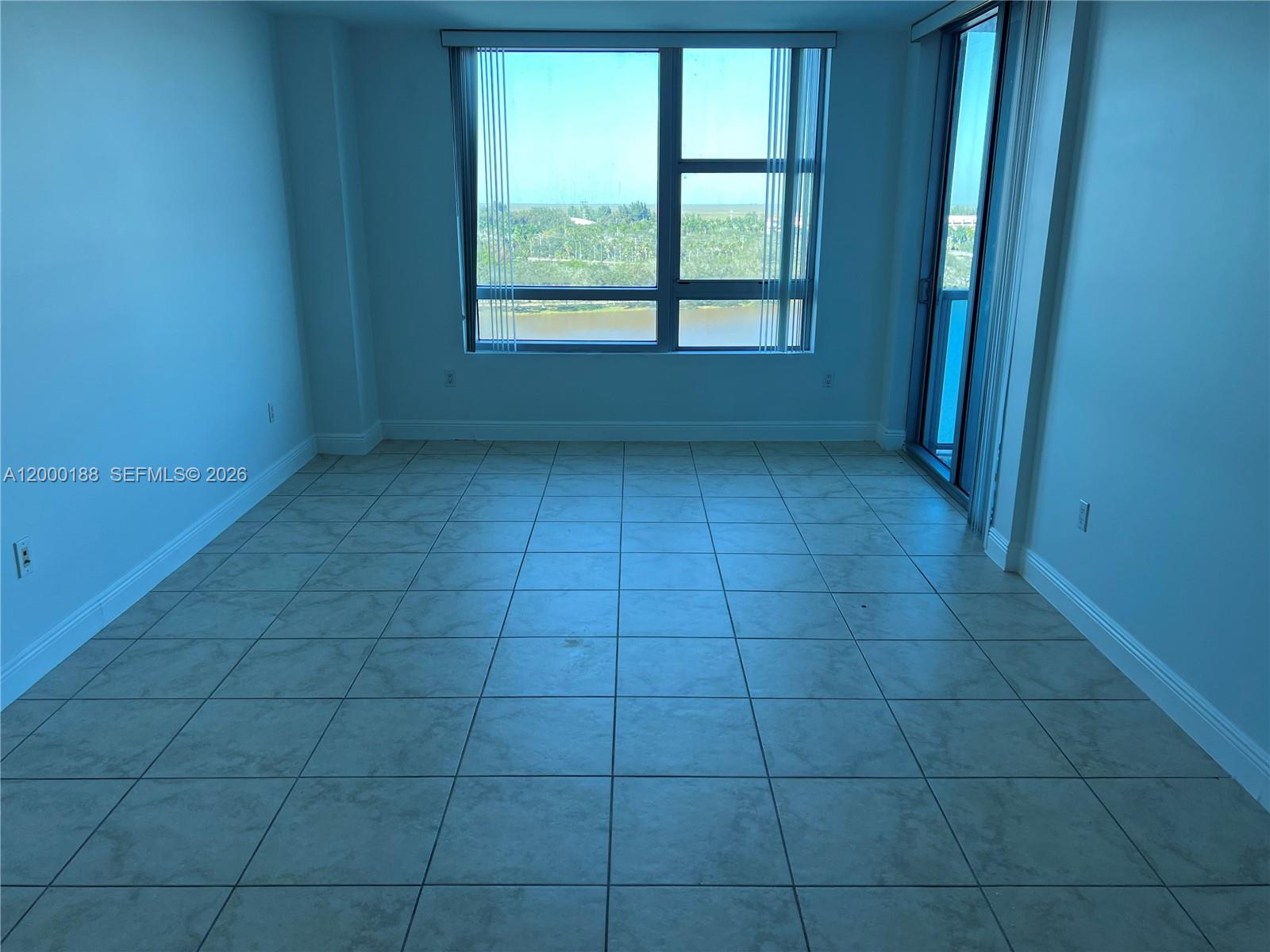 2641 North Flamingo Road, Unit 2006N Sunrise, FL 33323 - Photo 5 of 12