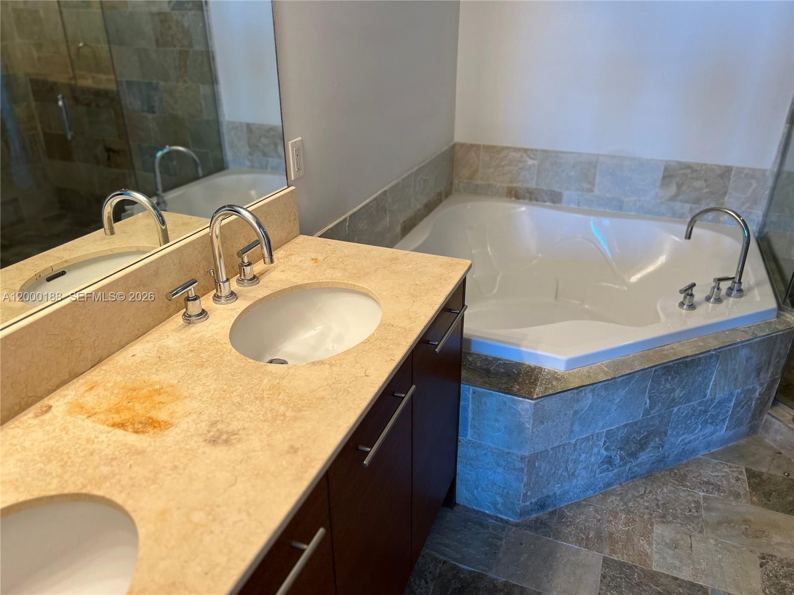 2641 North Flamingo Road, Unit 2006N Sunrise, FL 33323 - Photo 8 of 12