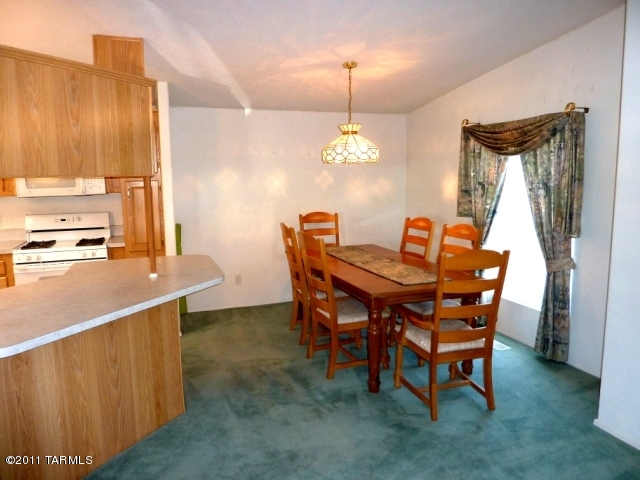 5801 West Rocking Cir Street Tucson, AZ 85713 - Photo 5 of 12 Gallery Image 5