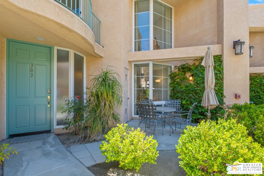 1555 North Chaparral Road, Unit 303 Palm Springs, CA 92262 - Photo 3 of 31