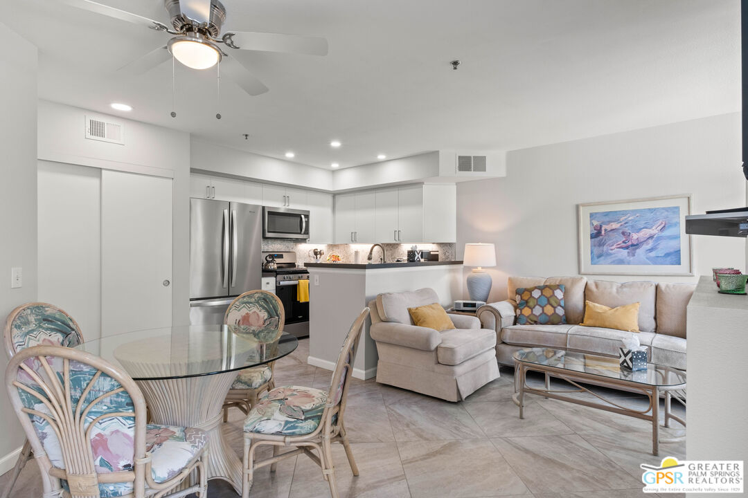 1555 North Chaparral Road, Unit 303 Palm Springs, CA 92262 - Photo 6 of 31