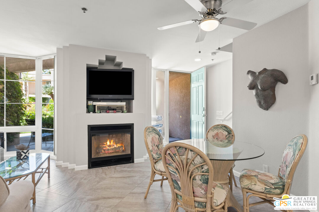 1555 North Chaparral Road, Unit 303 Palm Springs, CA 92262 - Photo 10 of 31