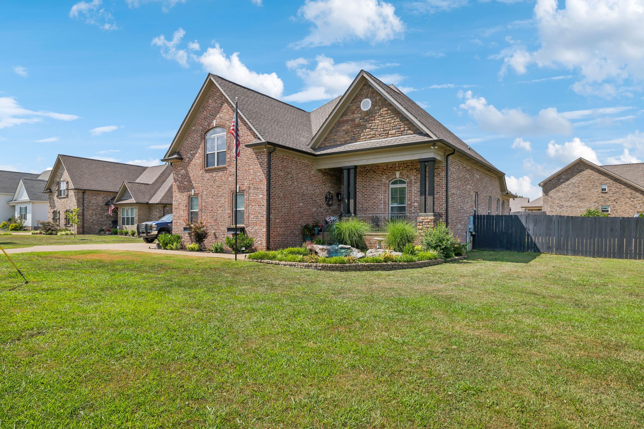 101 Flat Woods Road Lebanon, TN 37090 - Photo 4 of 55 a front view of a house with garden