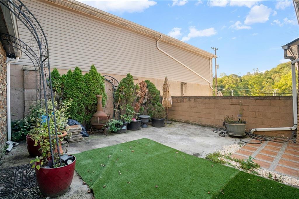 3269 Library Road Pittsburgh, PA 15234 - Photo 28 of 48