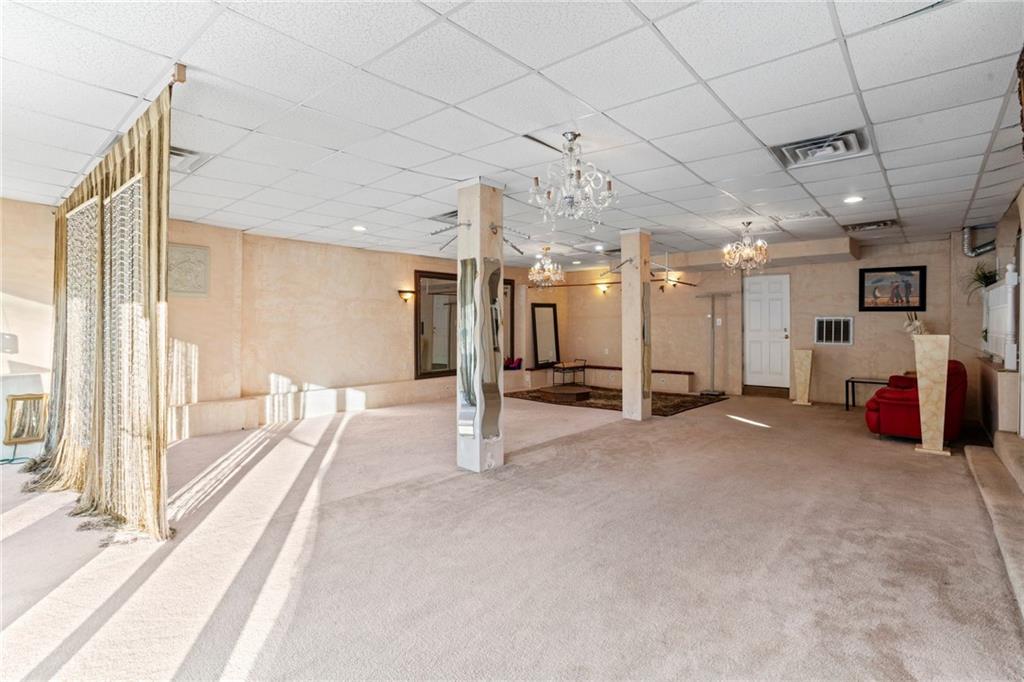 3269 Library Road Pittsburgh, PA 15234 - Photo 8 of 48