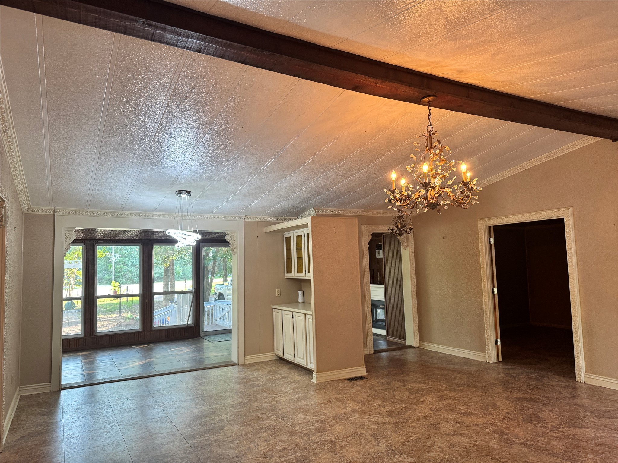 106 Westlake Road Trinity, TX 75862 - Photo 8 of 36 Living room