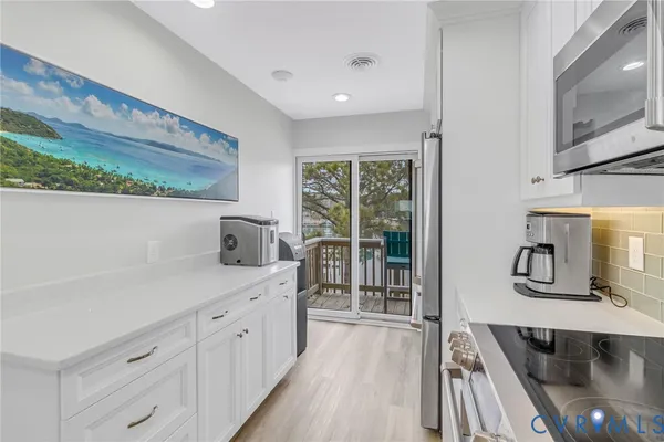 $550,000 | 161 Beach Cove Drive, White Stone, VA 22578