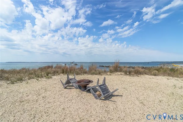 $550,000 | 161 Beach Cove Drive, White Stone, VA 22578